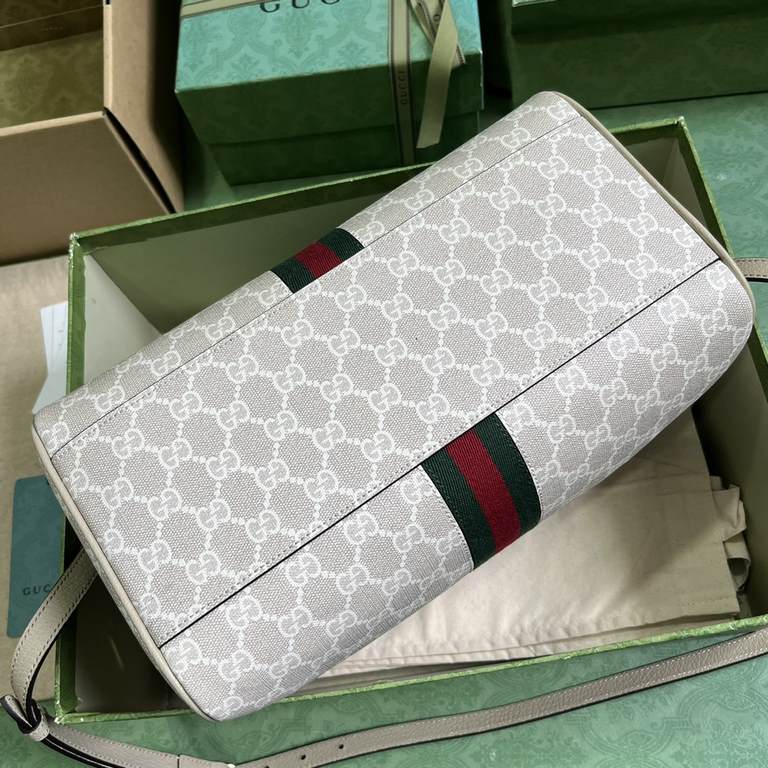 .   Comes with a full set of original green box packaging  Ophidia Collection GG Medium Tote Bag. A house classic, GG Supreme canvas has become an iconic fabric in the world of Gucci design. The fabric has been featured 