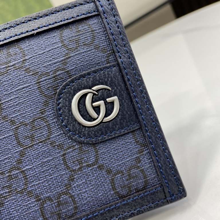 .  With a full set of original green box packaging Ophidia Collection Short Clip, the GG logo evolved from the Gucci diamond diamond lattice pattern that appeared in the 1930's and has since become the essence of Gucci's