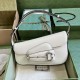 .   With a full set of original green box packaging  Gucci Horsebit 1955 series small shoulder bag. For the 70th anniversary of the iconic horsebit accessory, the brand has revitalized its collection with a blend of func