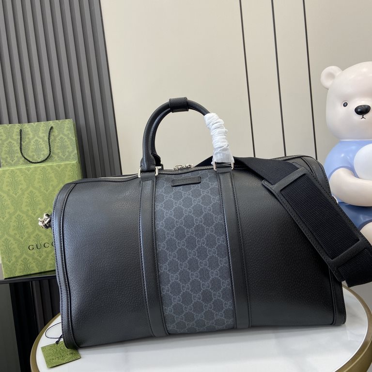 .   with a full set of original green gift bag   [New] GG medium travel bag. Classic materials continue to inspire Gucci's creative vision, and for the Early Fall 2024 collection, GG Supreme canvas is paired with leather