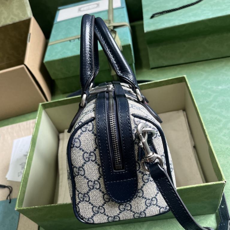 .   With a full set of original green box packaging  Ophidia Collection GG Mini Tote Bag. An iconic piece of the brand, GG Supreme canvas has become a signature fabric in the world of Gucci design. The fabric has been fe