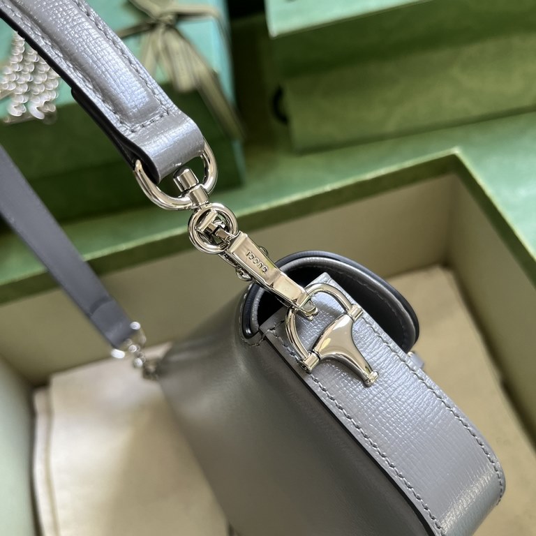 .   With a full set of original green box packaging  Gucci Horsebit 1955 Collection Mini Shoulder Bag. The brand honors the 70th anniversary of the horsebit accessory with a fresh take on the iconic design and silhouette