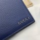 .   With a full set of original green box packaging   decorated with Gucci logo bifold wallet. The men's everyday accessory collection is made of classic blue leather, and the Early Spring 2024 collection features a new 