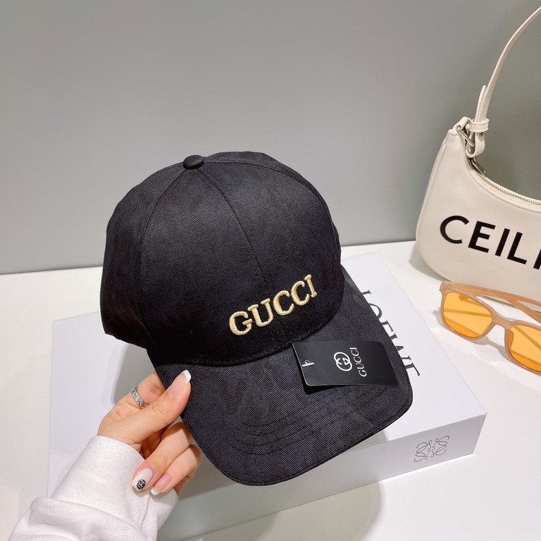 With dust bag[GUCCI Gucci embroidered baseball cap  , counter new simple and very trendy! Casual sports models, classic production, super good with clothes!