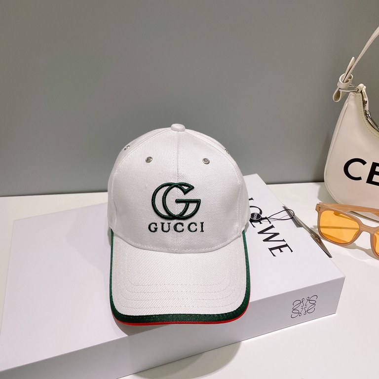 GUCCI Gucci] Official website synchronization on-line   Korean version of the new new   original quality fashion models   men and women universal baseball cap   senior embroidery logo high-end quality   counter rob goods