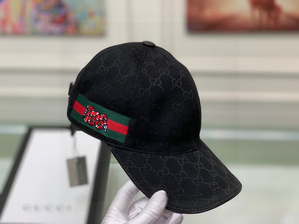 With box bag, Gucci (Gucci) new original single baseball cap, embroidered python, 11 open mold customized, heavy embroidery, delicate luxury, details comparable to the counter, original canvas material   head layer cowhi