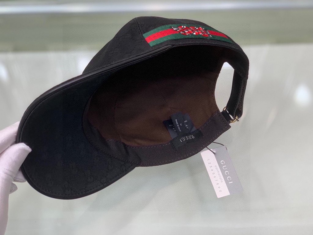 With box bag, Gucci (Gucci) new original single baseball cap, embroidered python, 11 open mold customized, heavy embroidery, delicate luxury, details comparable to the counter, original canvas material   head layer cowhi