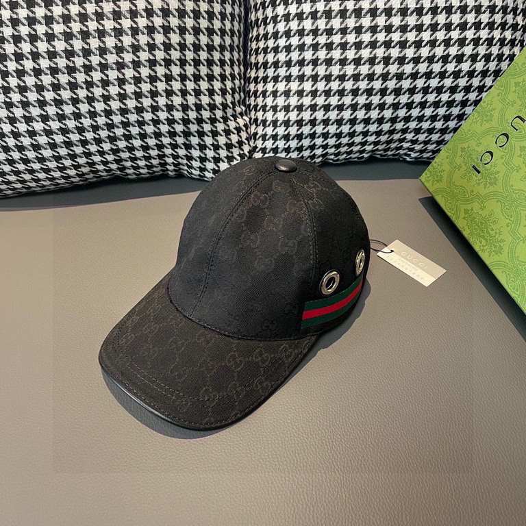 With box bag, Gucci (Gucci) classic original single baseball cap, steel buckle models, 11 open mold customized, the original canvas material   head layer cowhide, full of British, the quality is superb! Cotton lining, ba