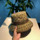 Gucci (Gucci) new original single fisherman hat     wrapped double G, 11 open molded to order, the highest version, the original canvas material   cowhide micro-labeling, cotton lining, lightweight and breathable, in-kin