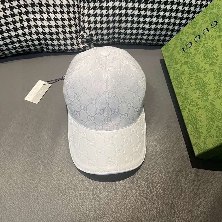 With box cloth bag, Gucci (Gucci) classic original single baseball cap, small double G cowhide splicing, 11 open mold ordering, superb quality! Brim head layer cowhide embossing, excellent quality! Base head circumferenc