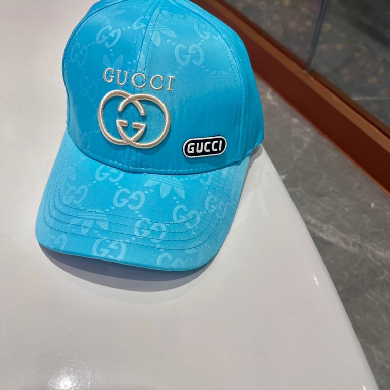 Gucci (Gucci) classic original single baseball cap     counter 11 open mold ordering, the highest version, the original canvas material   head layer cowhide, light and breathable! In-kind shooting, four seasons versatile