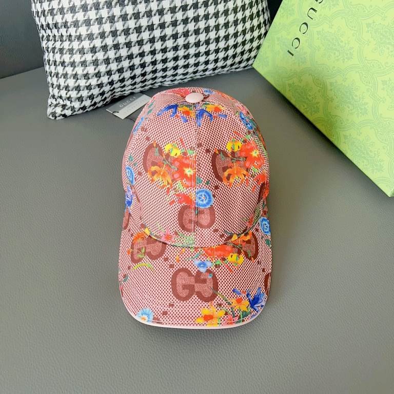 Gucci Gucci Baseball Caps, Gucci Gucci Baseball Caps.With packaging cloth bag, Gucci Gucci new original single baseball cap, crushed flowers large double G, counter 11 open mold ordering, perfect pair of flowers, origina