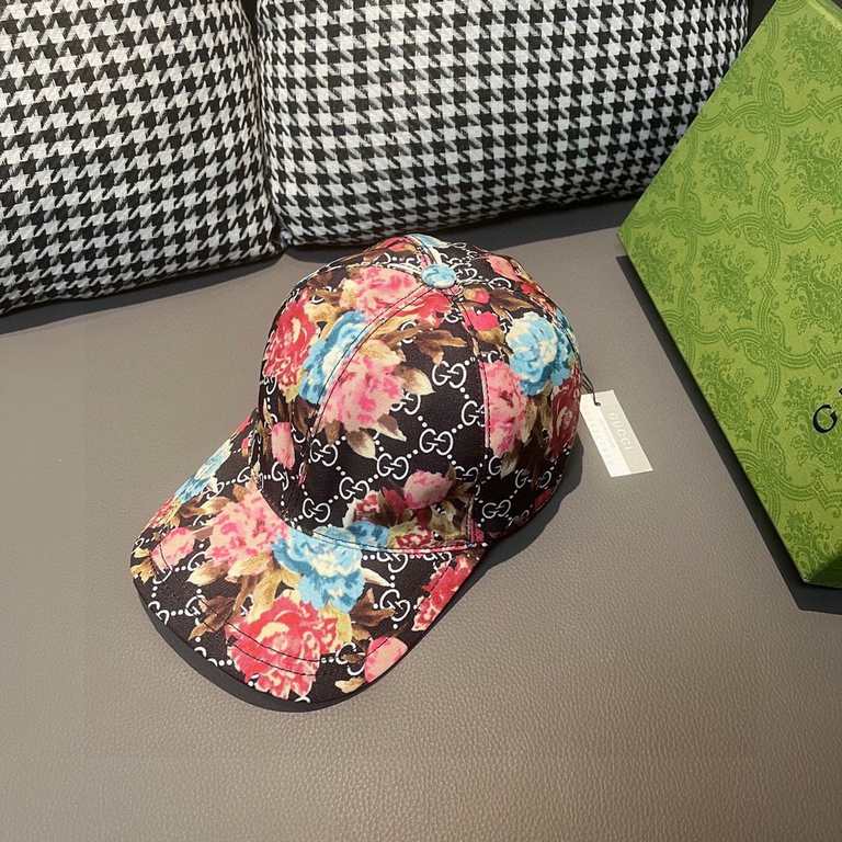 GucciWith box bag, Gucci (Gucci) new original single baseball cap, rose, 11 open mold customized, dark pattern small double G, details comparable to the counter, the original canvas material   head layer cowhide, the qua