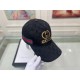 Gucci baseball cap.With box cloth bag, Gucci (Gucci) original single baseball cap, hot stamping double G, 11 open mold customized, the highest version, the original canvas material   head layer cowhide, cotton lining, li