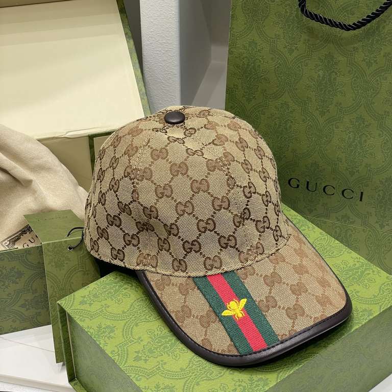 Gucci (Gucci) classic original single baseball cap     counter 11 open mold customized, the highest version, the original canvas material   head layer cowhide, cotton lining, light and breathable! In-kind shooting, four 