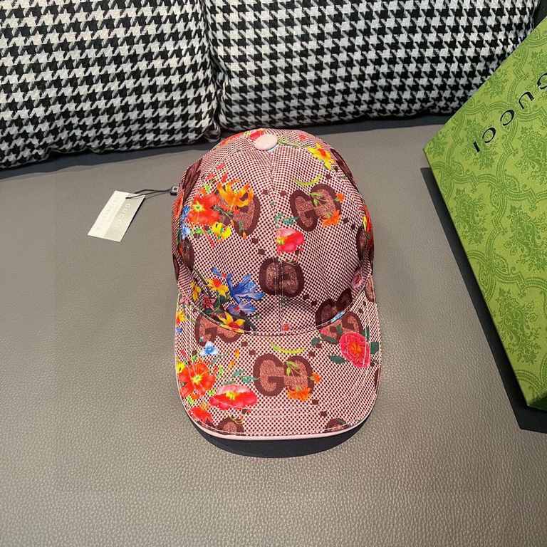 With packaging cloth bag, Gucci Gucci new original single baseball cap, broken flowers large double G, counter 11 open mold ordering, perfect pair of flowers, the original canvas fabric   head layer cowhide, lightweight 