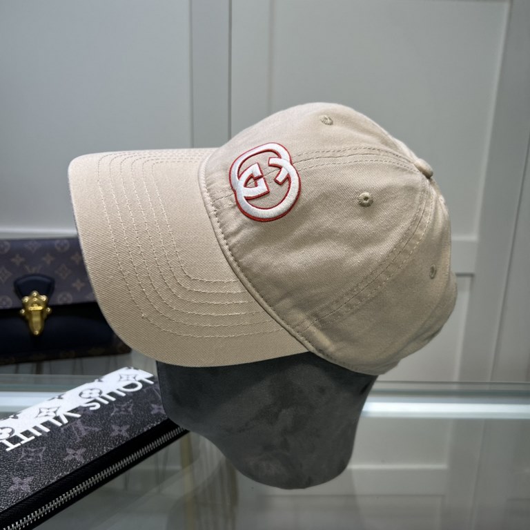 Gucci baseball cap  GUCCI  official website new, baseball cap, original single quality fire attack    Craft is very exquisite High-grade atmosphere upscale! Low-key luxury, easy to carry!