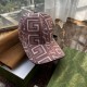 With packaging cloth bag, Gucci Gucci new original single baseball cap, art large double G, counter 11 open mold ordering, perfect pair of flowers, original canvas fabric   head layer cowhide, lightweight and breathable!