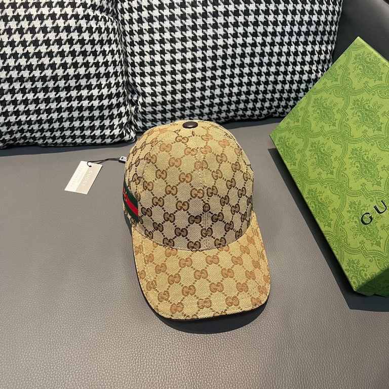 Gucci baseball cap.With box cloth bag, Gucci (Gucci) classic original single baseball cap, flower webbing, counter 11 open mold customized, the highest version, the original canvas material   head layer cowhide, lightwei