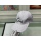 Gucci baseball cap.With box bag, Gucci (Gucci) new original single baseball cap, art word embroidery, 11 open mold customized, heavy embroidery, details comparable to the counter, the original canvas material   head laye