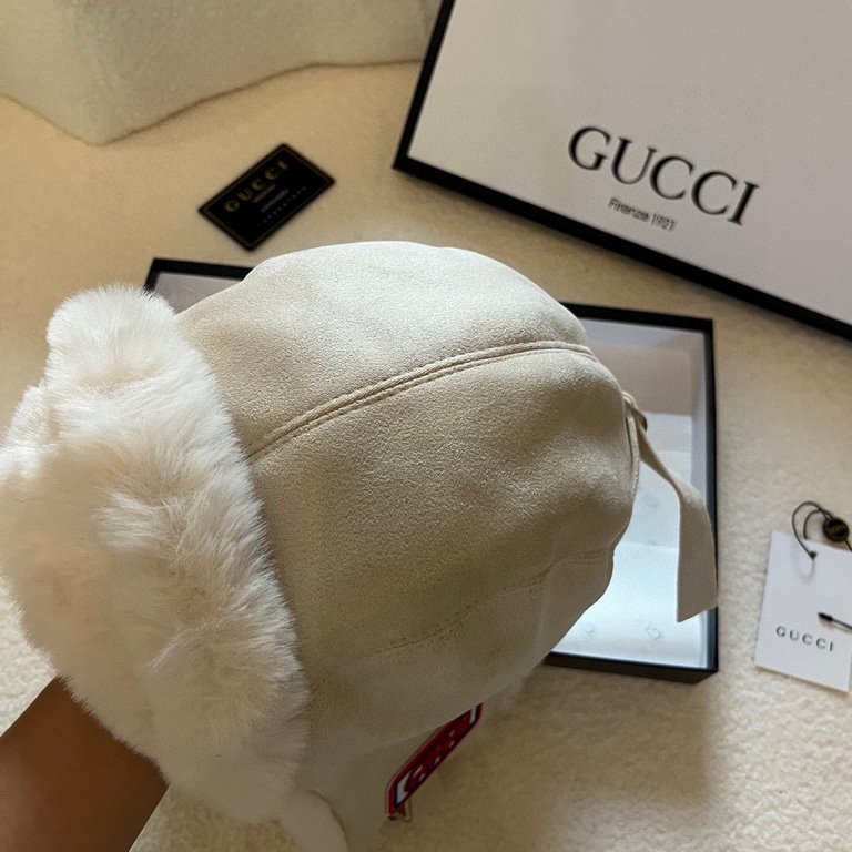 T￥Gucci Gucci fall and winter new ear protection cap,  wool lining, thunderbolt cap, four colors