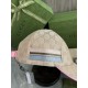 Special GUCCI original customized 11 open mold custom cowboy hat both the brand's traditional luxury connotation and modern streetwear aesthetics to show the design personality of the spring and summer series The cap is 