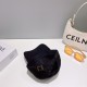 [GUCCI Gucci embroidered baseball cap  , counter new simple and very trendy! Casual sports models, classic production, super good with clothes!