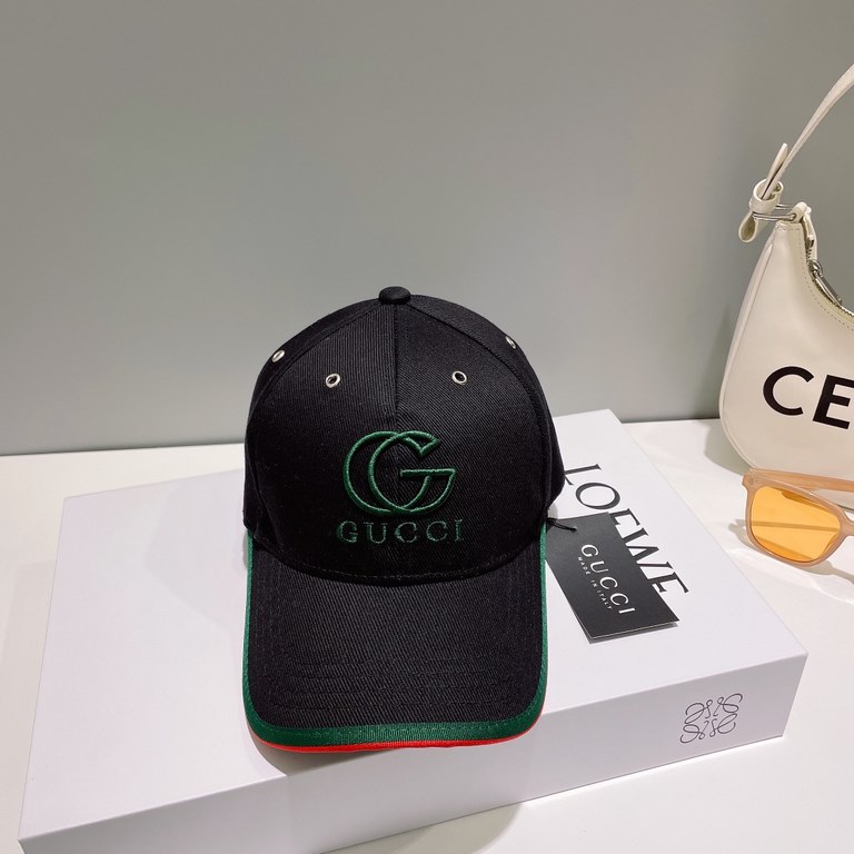 GUCCI Gucci] Official website synchronization on-line   Korean version of the new new   original quality fashion models   men and women universal baseball cap   senior embroidery logo high-end quality   counter rob goods