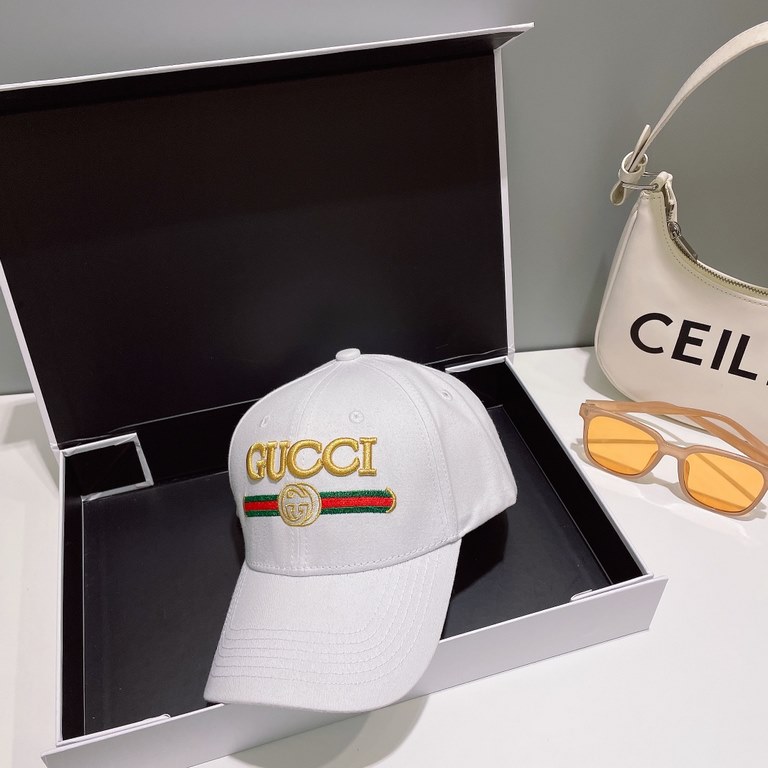 GUCCI Gucci] Official website synchronization on-line   Korean version of the new new   original quality fashion models   men and women universal baseball cap   high-level embroidery logo high-end quality   counter rob g