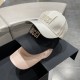 [GUCCI Gucci embroidered baseball cap  , counter new simple and very trendy! Casual sports models, classic production, super good with clothes!