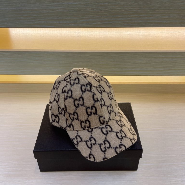 Gucci Gucci new duck tongue cap, tweed baseball cap, 100% wool fabric  % Haute Couture, head circumference 57cm