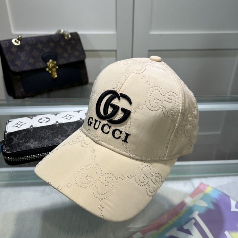 Gucci baseball cap  GUCCI  official website new, baseball cap, original single quality fire attack    The craft is very exquisite High-grade atmosphere upscale! Low-key luxury, easy to carry! Running quantity!