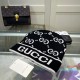 Gucci GUCCI official website knitted cap   cashmere material    official website new   simple atmosphere   tight knitting method is very thick , soft and comfortable   warm and stylish   love   pro, hurry to get it     m