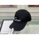 Gucci baseball cap.With box bag, Gucci (Gucci) new original single baseball cap, art word embroidery, 11 open mold customized, heavy embroidery, details comparable to the counter, the original canvas material   head laye