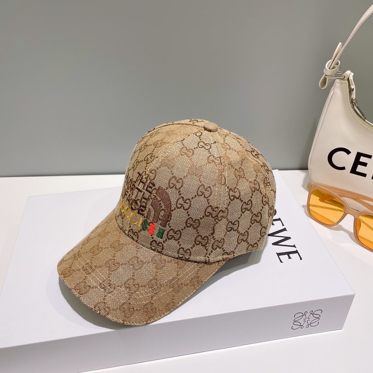 GUCCI Gucci] 2 official website synchronization on-line   Korean version of the new new   original quality fashion models   men and women universal baseball cap   advanced jacquard 4D geological fabrics high-end quality 