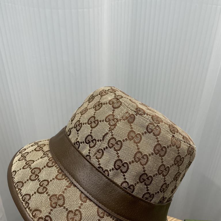 Gucci Gucci official website , on behalf of the purchase , counter synchronization on-line hot fisherman's hat   . Classic work, fashionable and avant-garde design and style concept.