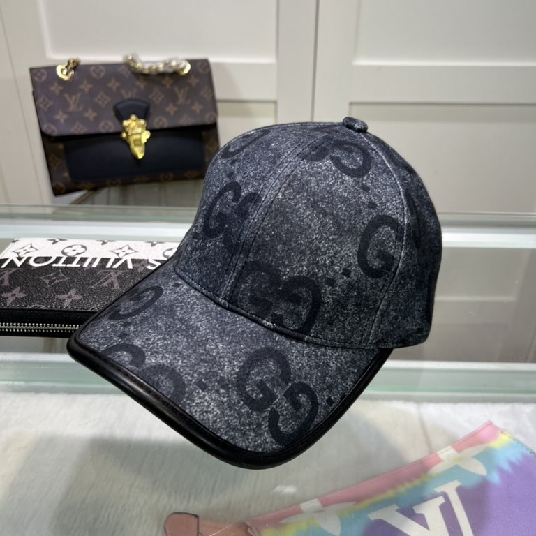 The  Gucci Gucci New Original Baseball Cap is lightweight and breathable! Base head circumference 56, patch adjustable.