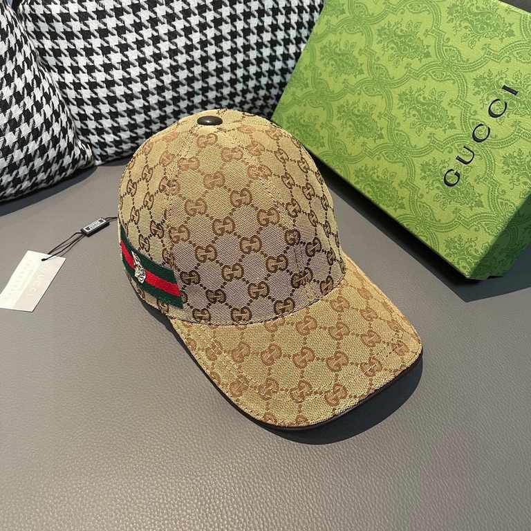 Gucci baseball cap.With box bag, Gucci (Gucci) new original single baseball cap, tiger head webbing, 11 open mold customized, heavy embroidery, details comparable to the counter, the original canvas material   head layer