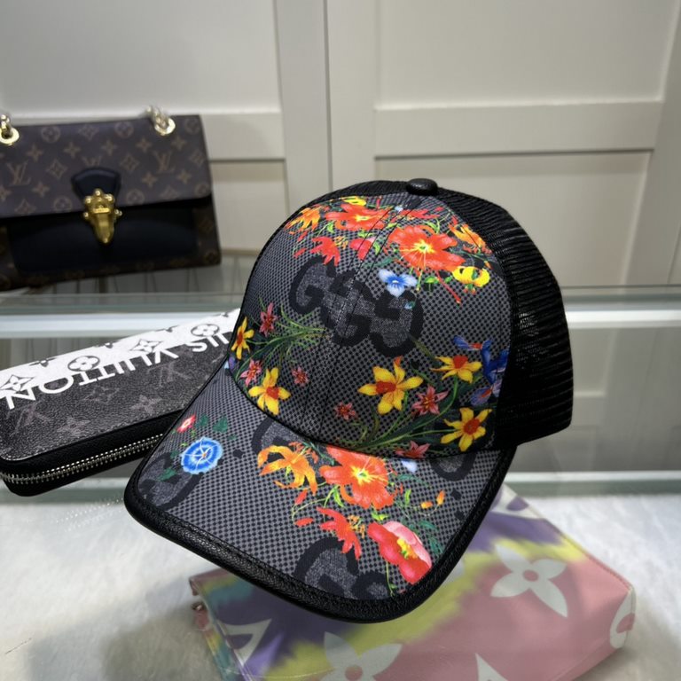 P Gucci baseball cap  GUCCI  official net new, mesh cap baseball cap, the original single quality of the fire attack    The craft is very exquisite High-grade atmosphere upscale! Low-key luxury, easy to carry!