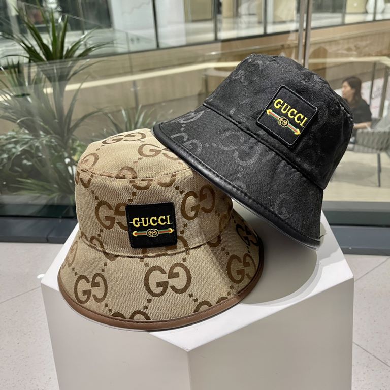 Gucci Gucci classic original single fisherman's hat, exquisite pure and also grungy very feeling, cool and stylish, counter out of stock popular, the quality is superb!