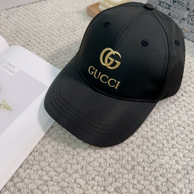 GUCCI Gucci new counter synchronization baseball cap   big brand models super good with, hurry to get!