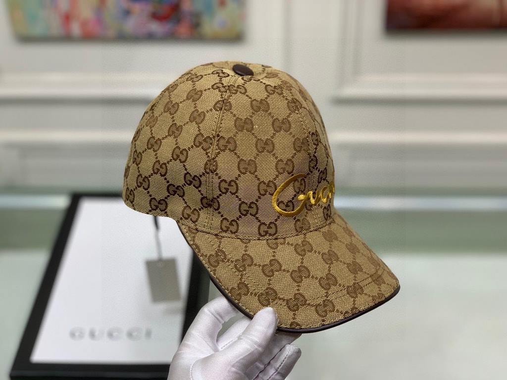 Gucci baseball cap.With box bag, Gucci (Gucci) new original single baseball cap, art word embroidery, 11 open mold customized, heavy embroidery, details comparable to the counter, the original canvas material   head laye