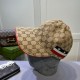 Gucci (Gucci) classic original single baseball cap     counter 11 open mold ordering, the highest version, the original canvas material   head layer cowhide, cotton lining, light and breathable! In-kind shooting, four se