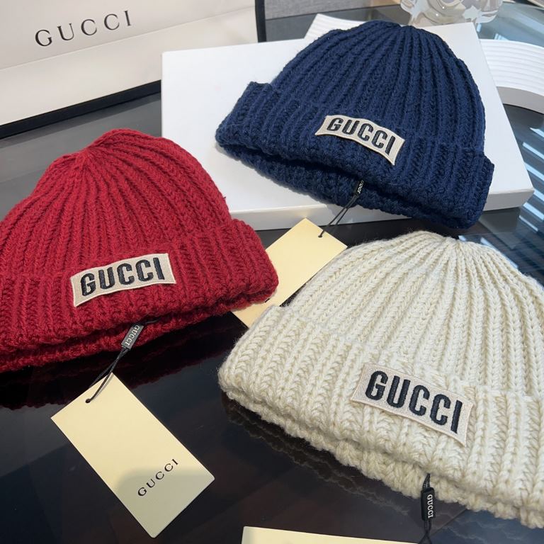 Special  Gucci Cropped Knit Wool HatFor those who have a square face with little hair volume and a flat scalp, look here!Fall and winter wool hat must choose coarse knit! The elasticity of the hat makes it perfect for fl