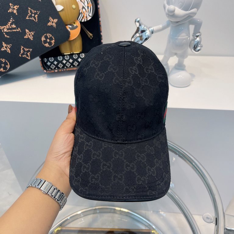 With box cloth bag, Gucci (Gucci) classic original single baseball cap   counter 11 open mold customized, the highest version, the original canvas material   head layer cowhide, cotton lining, lightweight and breathable!