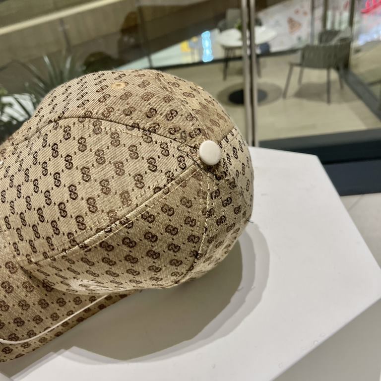 GUCCI Gucci 2023 new simple baseball cap, very trendy! Casual and sporty model, classically made, super good with clothes!