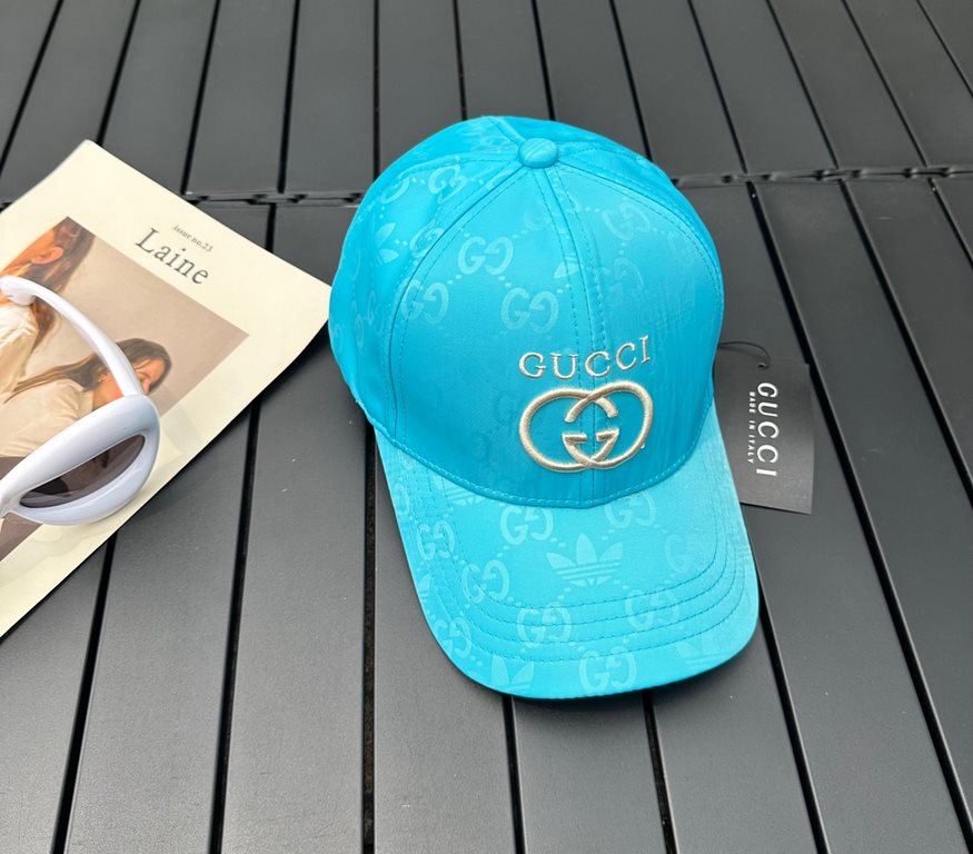 GUCCI Gucci 2023 new simple baseball cap, very trendy! Casual sports models, classic production, super good with clothes!