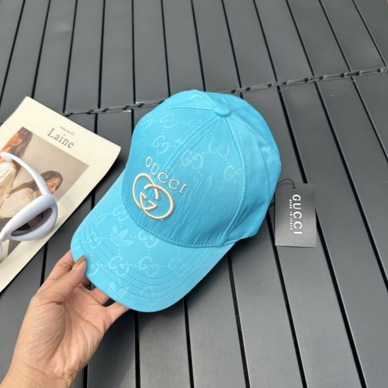 GUCCI Gucci 2023 new simple baseball cap, very trendy! Casual sports models, classic production, super good with clothes!