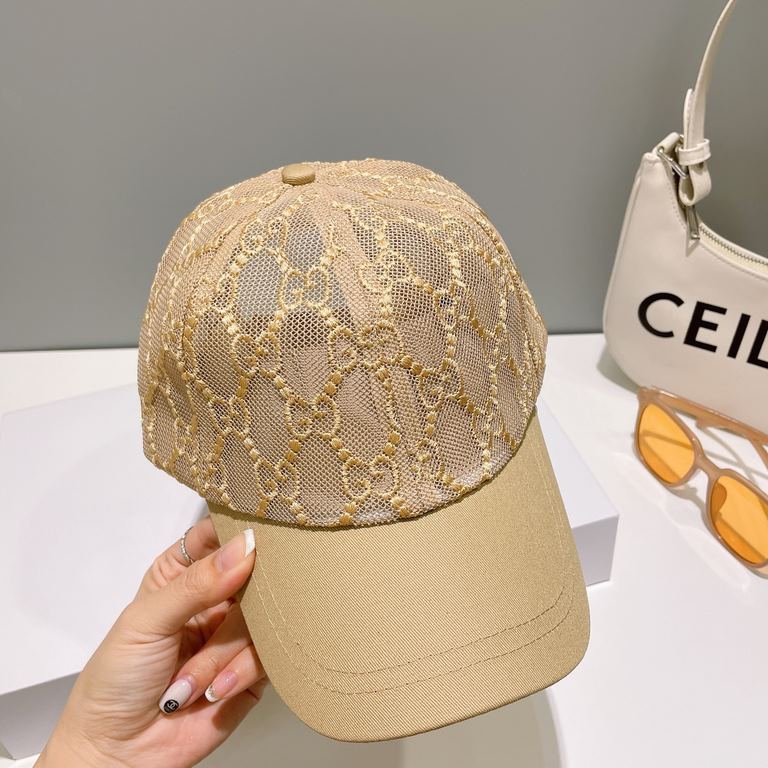 Gucci baseball cap  GUCCI baseball cap   official website new, baseball cap, original single quality fire attack    Craft is very exquisite High-grade atmosphere upscale! Low-key luxury, easy to carry!