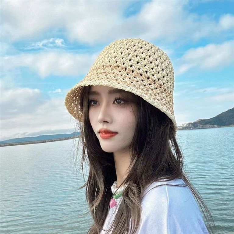 Gucci GUCCI summer women's new hollow colorblocking knitted small pot hat outdoor sunshade sunscreen fisherman hat fashion bucket hat